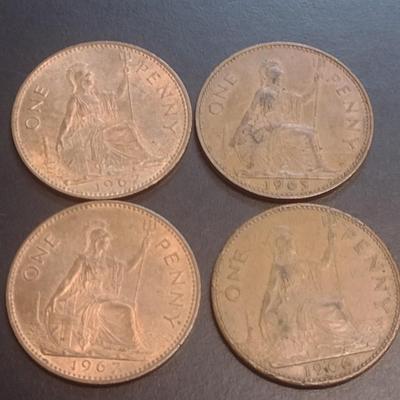 Set of Four 1960's Era Dei Gratia Regina Bristish One Penny Bronze Coins (89)