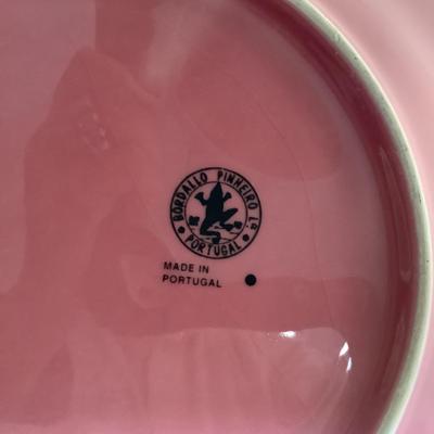 K700 Set of 8 Majolica Pink Plates with 4 Goblets and Covered Butter Dish