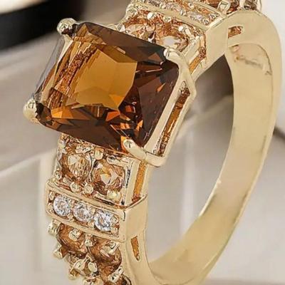 Beautiful Zirconia Ring size 10