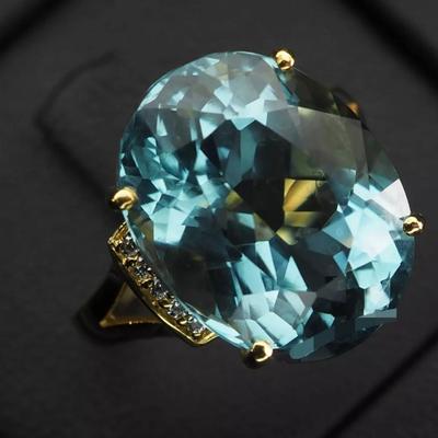 Sparkling Baby Blue Aquamarine 14.6Ct 925 Sterling Silver 24K Gold Vermeil Ring