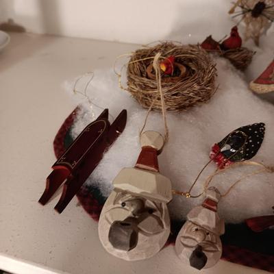 UNIQUE CHRISTMAS ORNAMENTS