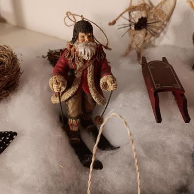 UNIQUE CHRISTMAS ORNAMENTS