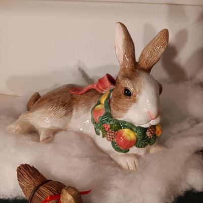 LARGE FITZ & FLOYD RABBIT