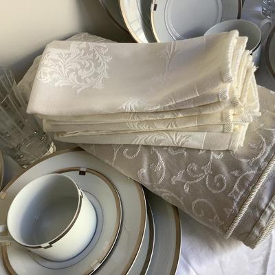 K707 Mikasa Invitation Platinum China w/Striped Glasses and Lenox Tablecloth