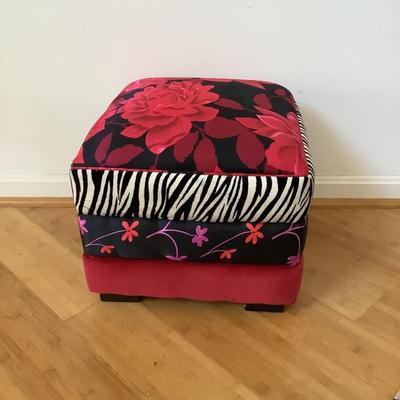 LR715 Floral, Striped, Red Upholstered Footstool
