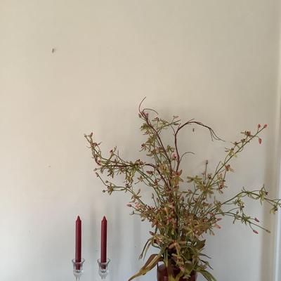 F731 Silk NDI Floral Arrangement with Crystal Candlesticks
