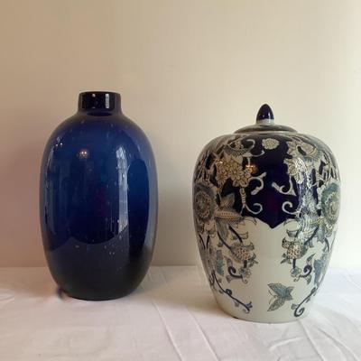 L740 Asian Style Ginger Jar with Blue Glass Vase