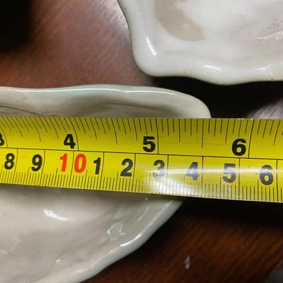 Vintage Oyster Shape Art Pottery Footed Bowls