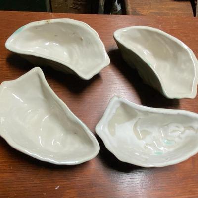 Vintage Oyster Shape Art Pottery Footed Bowls