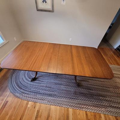 Tomlinsons of Highwater Point Expandable Dining Table (DR-EL)