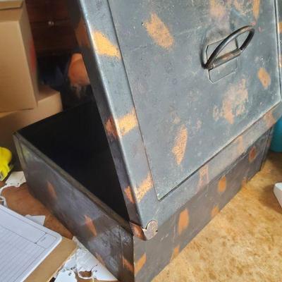 Metal Box 