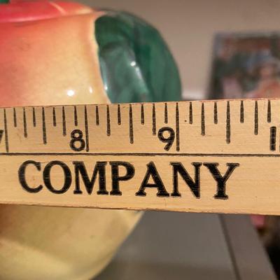 VINTAGE CERAMIC PEACH COOKIE JAR WITH LID