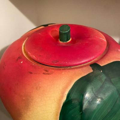VINTAGE CERAMIC PEACH COOKIE JAR WITH LID