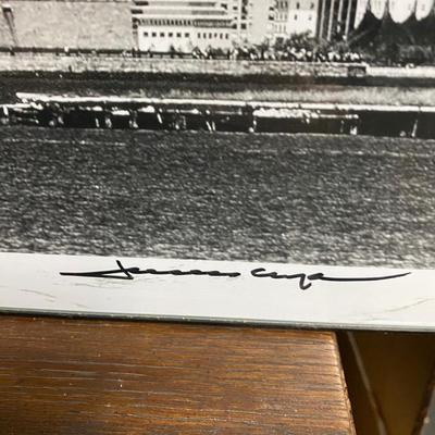 Black and WHite photo of World TRade Center