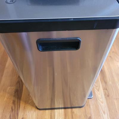 Simpli-Magic Trash and Recycling Bin (K-EL)