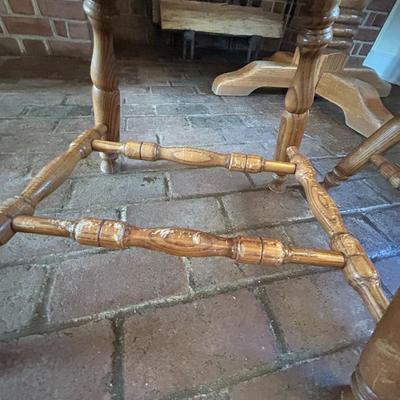 Kitchen Table & Chairs
