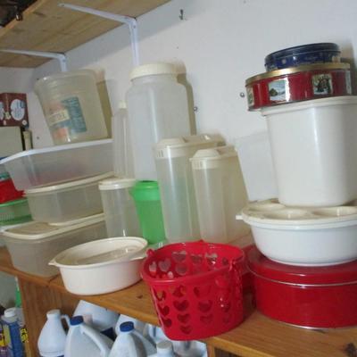 Rubbermaid Containers