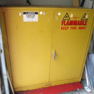 Metal Storage Cabinet With Supplies & Cart Approx 18" x 44 1/4" x 43"