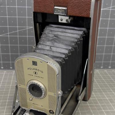 POLAROID LAND CAMERA Model 95