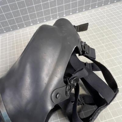 Vintage Military GAS MASK