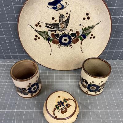 Mixed Lot of Mixed Pottery; Cups, Plate & Jar