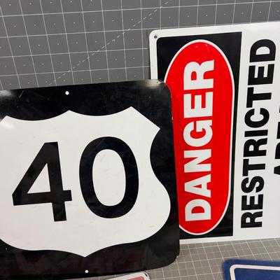 SINGS, Everywhere a Sign