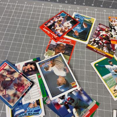 SPORTS CARDS: Baseball and Football 80's-90's 