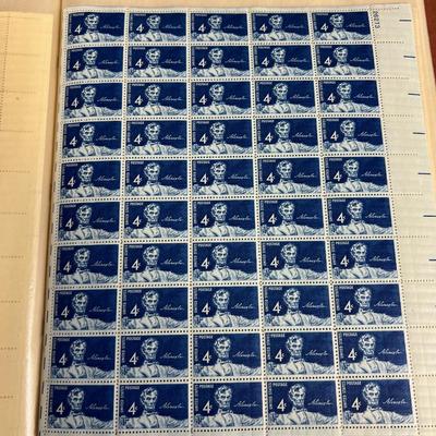 Super Book US Stamps WOW!!! COLLECTIBLE - a Lot of 3 Cent Stamps
