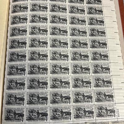 Super Book US Stamps WOW!!! COLLECTIBLE - a Lot of 3 Cent Stamps