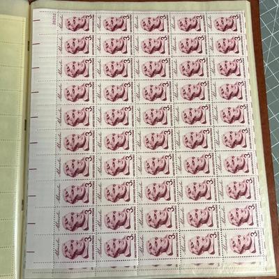 Super Book US Stamps WOW!!! COLLECTIBLE - a Lot of 3 Cent Stamps
