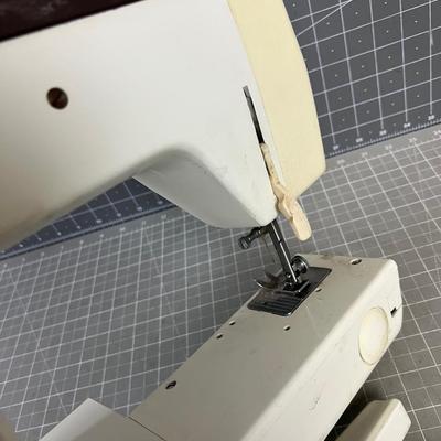BROTHER Sewing Machine