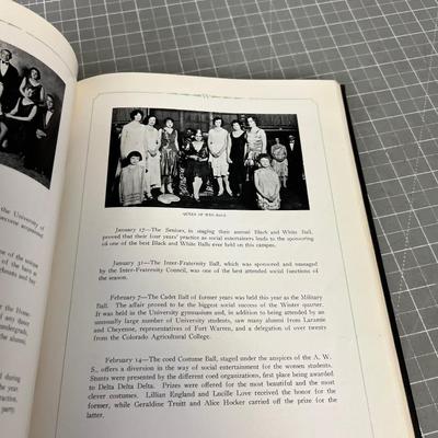 University of WYOMING 1930 and 1933 