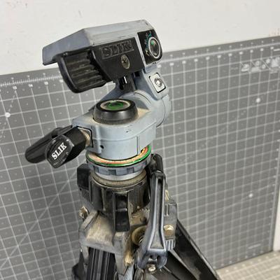 SLIK U-212 Tripod 