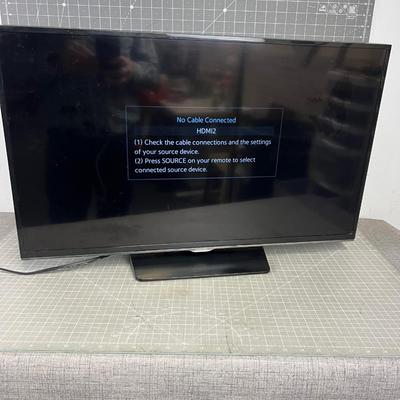 SAMSUNG Smart  TV 31" 