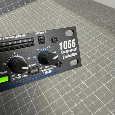 DBX Compressor - Sound Board