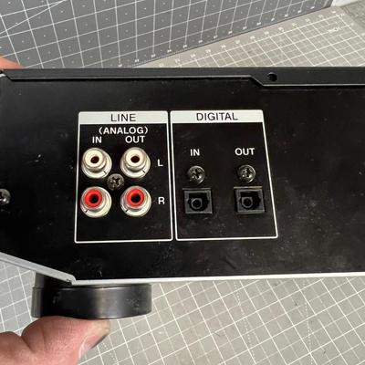 SONY  NDS - JE510 Mini Disc Deck 