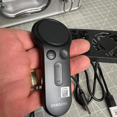 Samsung Virtual Reality Head Set 