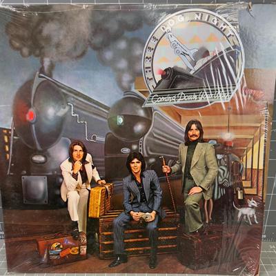 THREE DOG NIGHT Coming Down Your Way