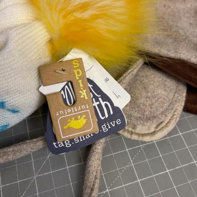 (5) Hats, Winter Snowbird, plus others
