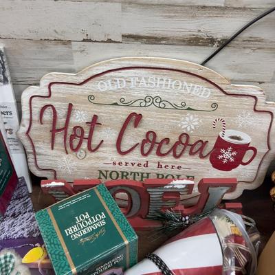 Super Lot of Christmas STUFF!