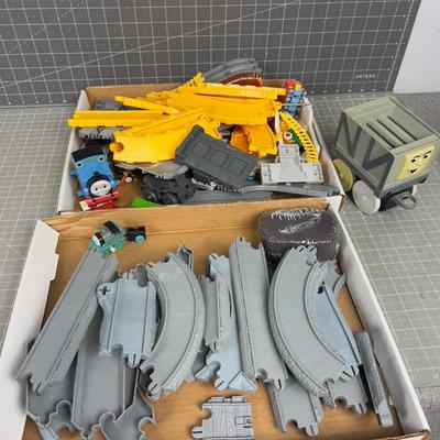 Toy Train Track Thomas the Train, Plus