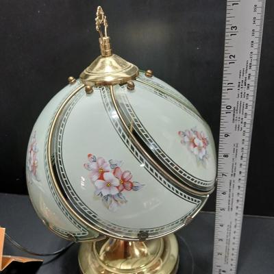 Small 14" glass globe porcelain and brass colored lamp with new air wick scented oil warmers, nightlight, and new Yankee candle...