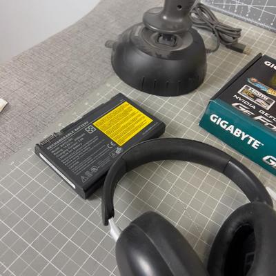 Various Electronic Gadgets 