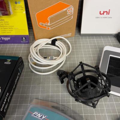 Various Electronic Gadgets 