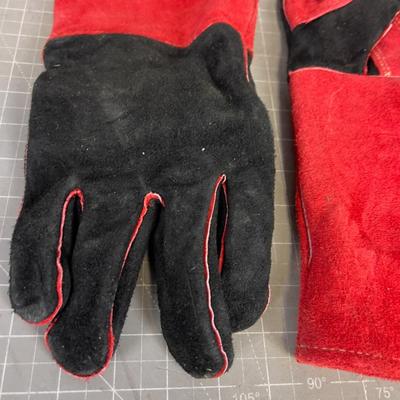 Lincoln Electric Welding Gloves L to XL 