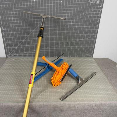 Window Cleaning Tools 