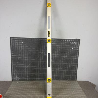 STANLEY 4' Level