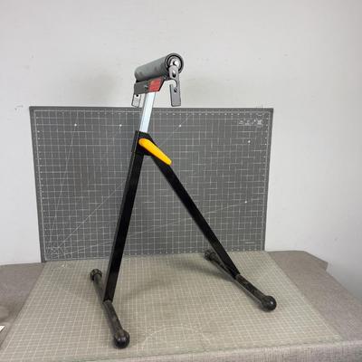 Work Force Lower Work Platform