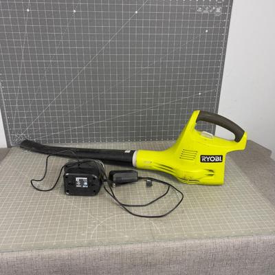 RYOBI Battery Operated Leaf Blower 