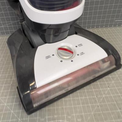 HOOVER Wind Tunnel Vacuum